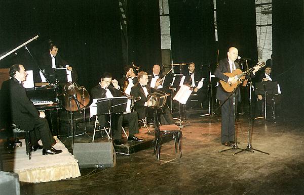 foto1.jpg (344032 bytes)